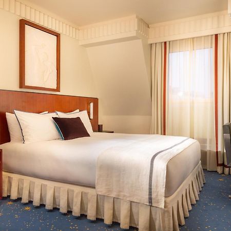 Hotel Des Grands Voyageurs Parijs Buitenkant foto